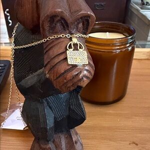 Stunning Gold Pendant Necklace 15”-17” Fashion with Gift Box